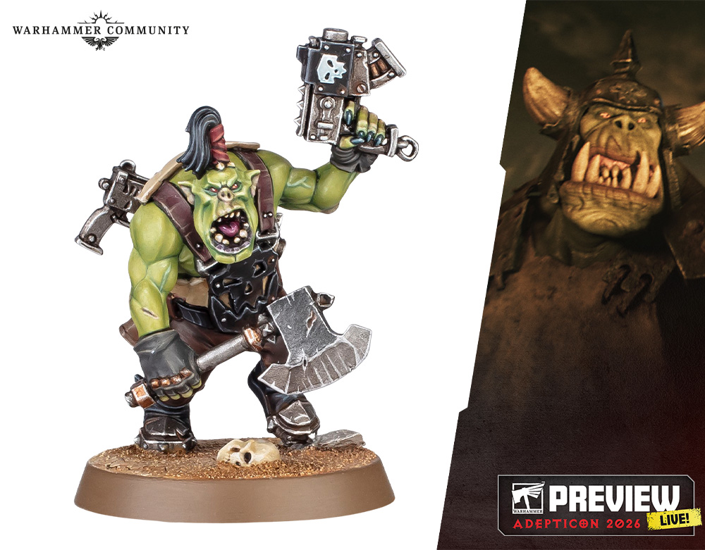 New Ork Boy carrying a choppa, slugga, and shoota all at once