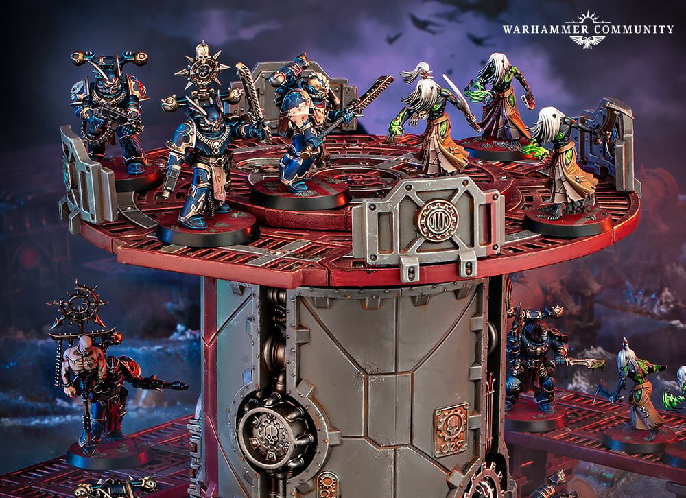 Nemesis Claw Night Lords fighting Drukhari Mandrakes across an industrial platform