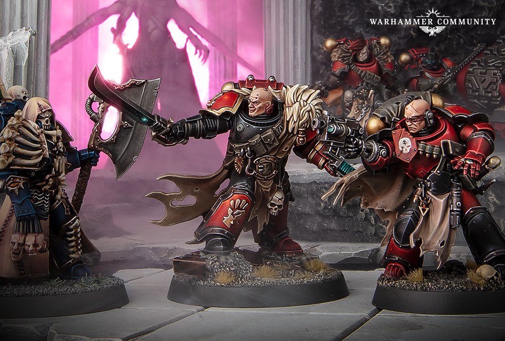 Red Corsairs Raiders charging through ruins, faded red armor with black trim and brass accents