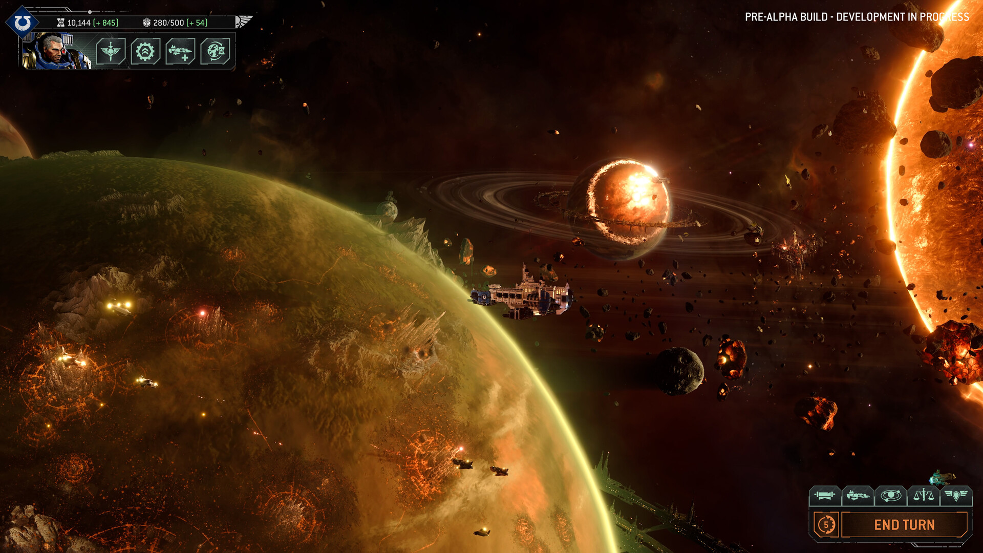 Total War: Warhammer 40,000 fleet approaching a war-torn planet, sun and asteroid field in background